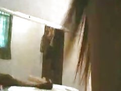 Индонезия-tante Бандунг naning отлични goyangannya